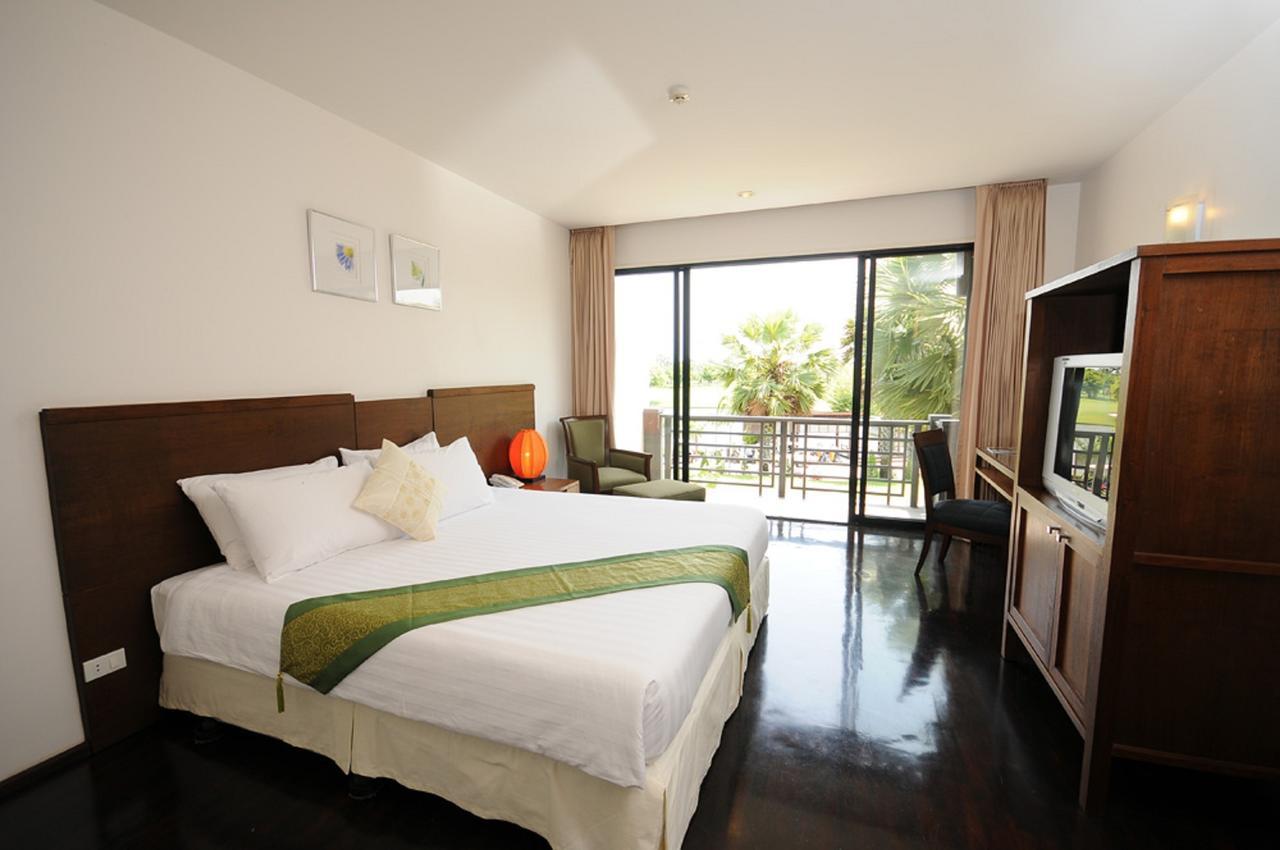 Nakhon Chai Si Suwan Golf & Country Club 게스트하우스 외부 사진